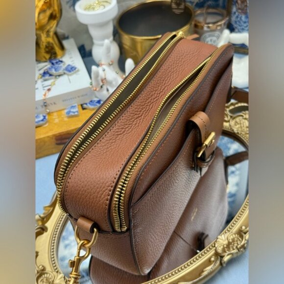🆕 OROTON 🧿 NWOT Dylan Camera Crossbody Bag, Tan Calfskin Pebble Leather - Picture 13 of 16